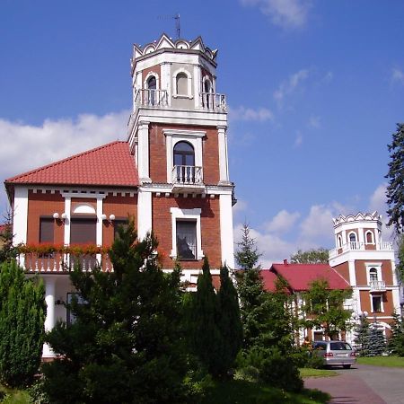 Hotel Zameczek Радомско Екстериор снимка